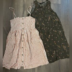 Women’s Floral Summer Dresses size L